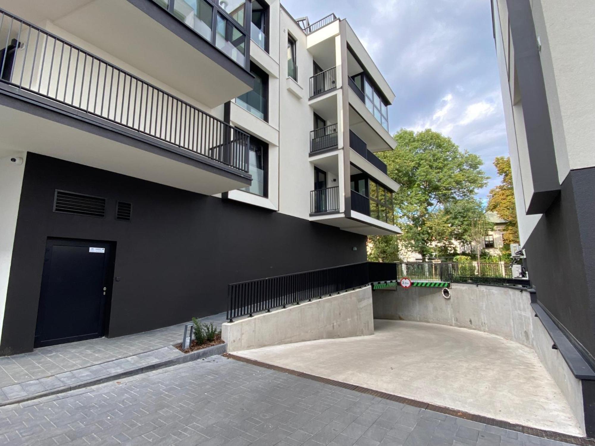 Vistula Avenue Free Parking, Swimming Pool, Sauna & Gym * Краків