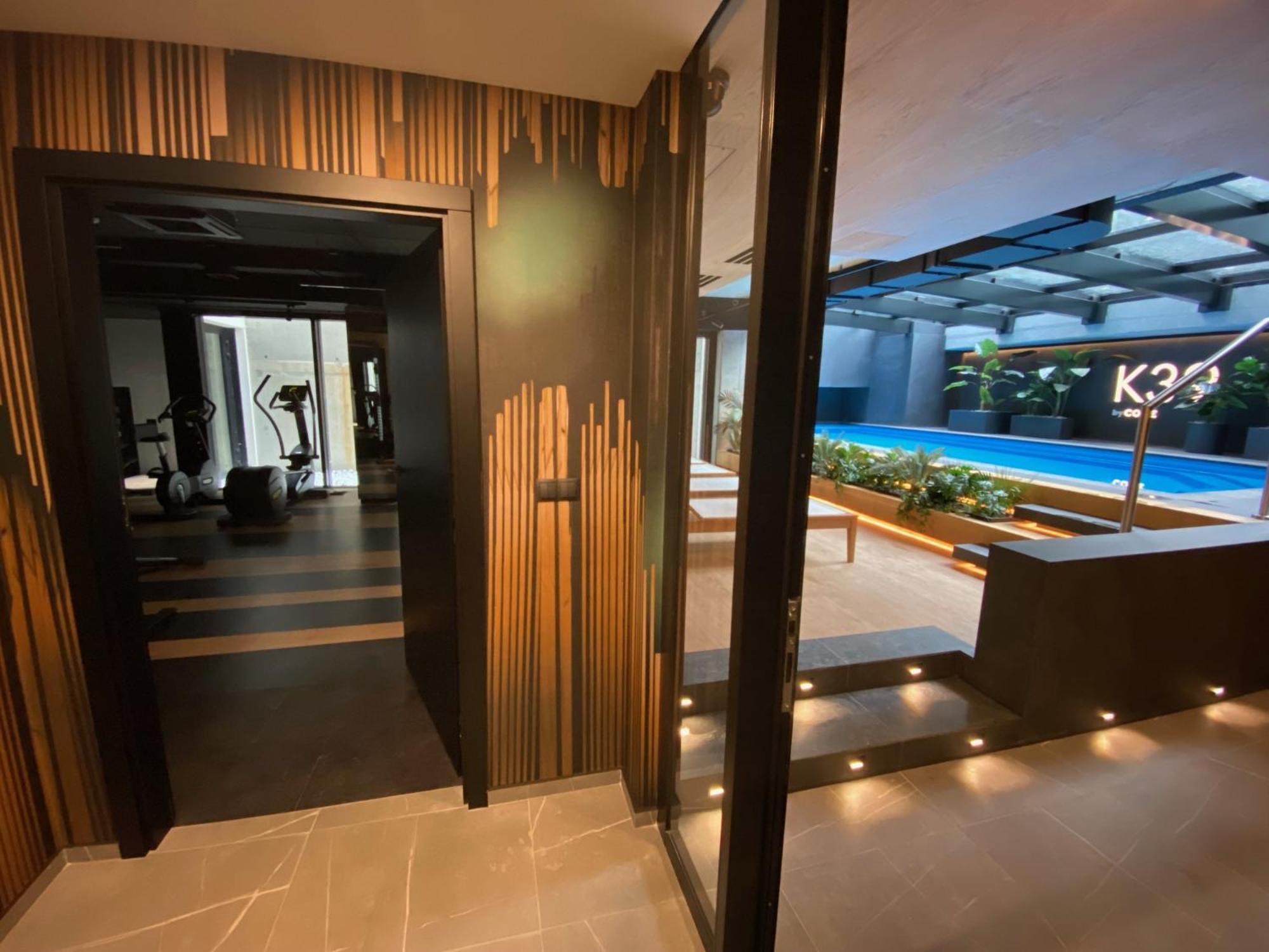 Апартаменти Vistula Avenue Free Parking, Swimming Pool, Sauna & Gym Краків