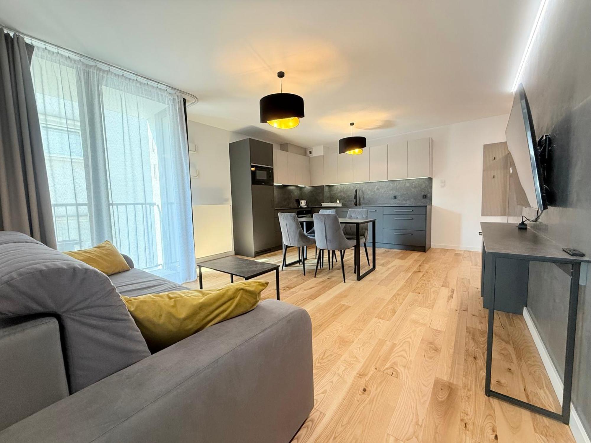 Апартаменти Vistula Avenue Free Parking, Swimming Pool, Sauna & Gym *